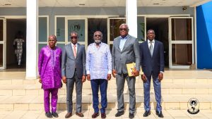 LE PROJET D’INTEGRATION DE L »EDUCATION A LA LUTTE CONTRE LA CORRUPTION DANS LES CURRICULA D’ENSEIGNEMENT ET DE FORMATION AU TOGO AU CŒUR DES ECHANGES ENTRE LE PRESIDENT DE L’UNIVERSITE DE LOME ET UNE DELEGATION DE LA HAPLUCIA